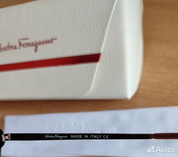 Солнцезащитные очки salvatore ferragamo