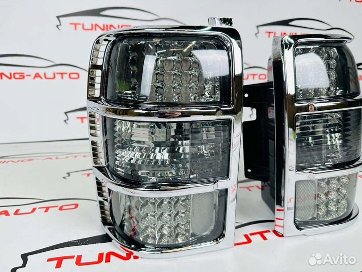 Стоп - сигналы Mitsubishi Pajero 91-99г LED B3643