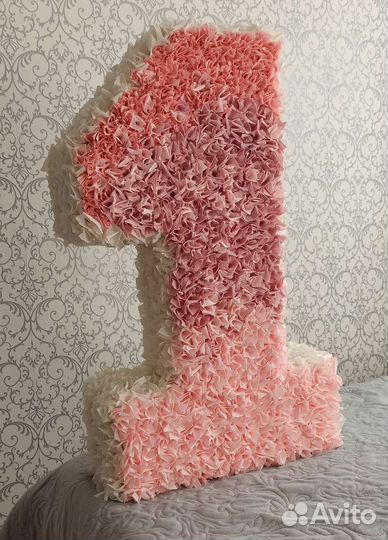 Цифра 1 на годик девочке