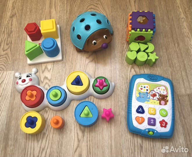 Развивающие игрушки для малышей