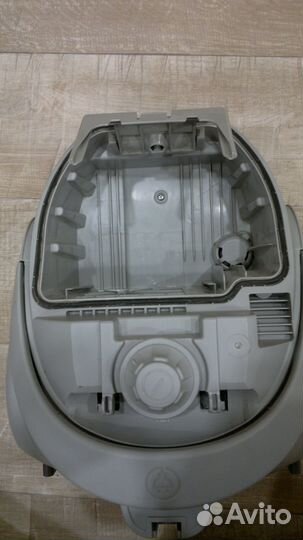 Пылесос Samsung Easy 1800W (по частям)