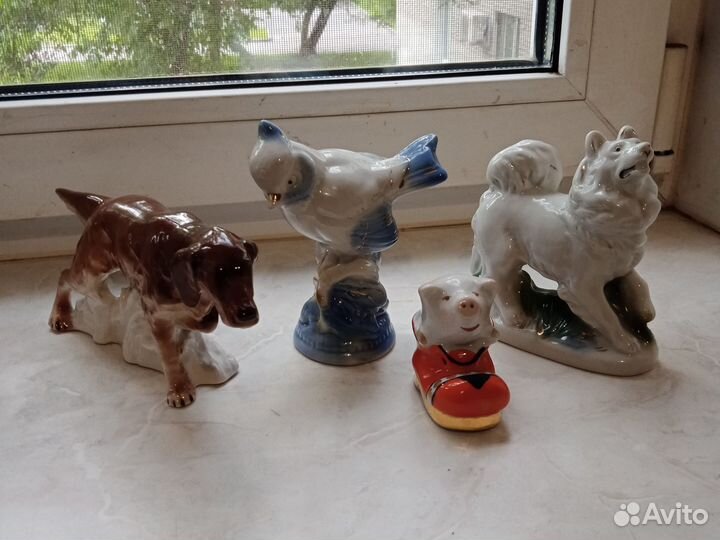 Фарфоровые статуэтки