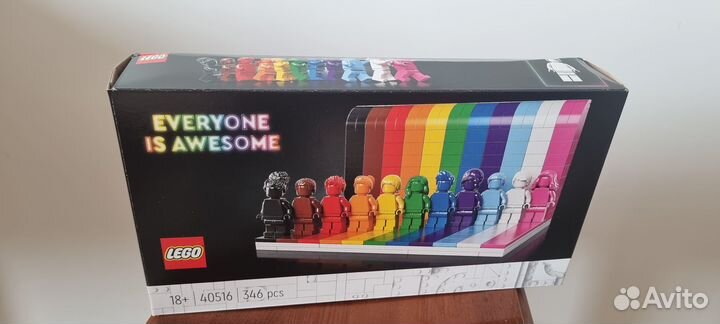 Lego Everyone Is Awesome 40516