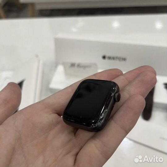 Часы apple Watch SE 44mm