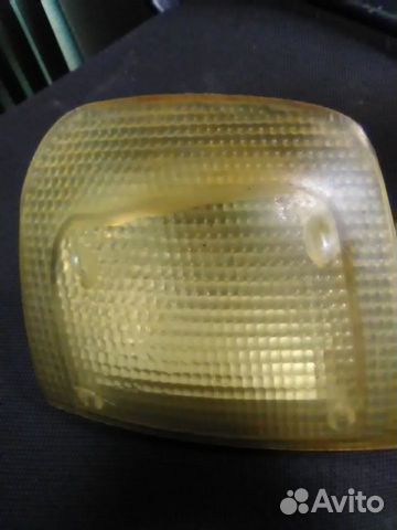 Поворотник левый