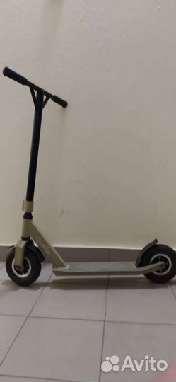 Самокат взрослый с надувными колесами