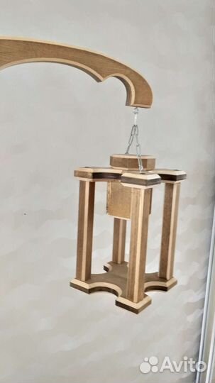 Настенный светильник бра деревянный