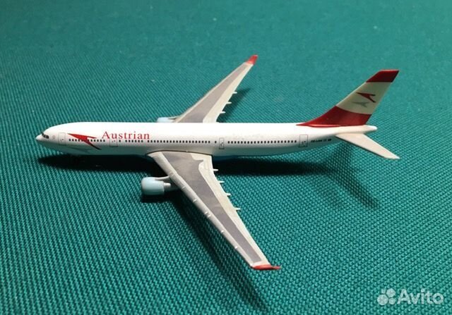 Модель самолета Airbus A330-200 Austrian airlines