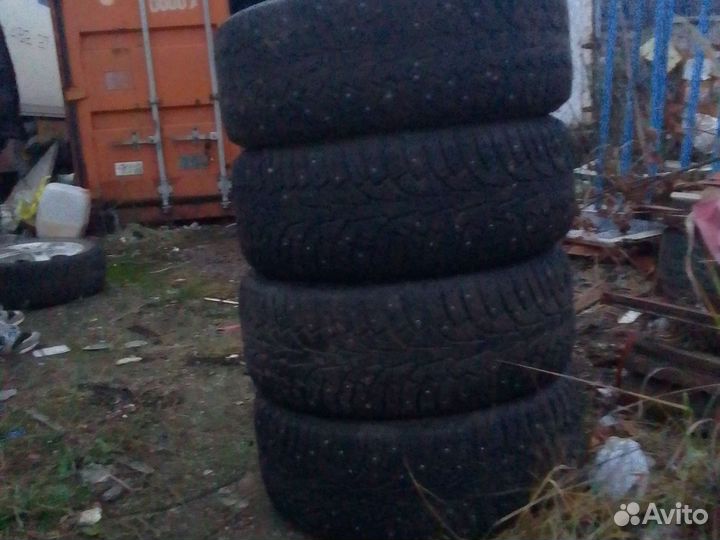 Nokian Tyres Hakkapeliitta 5 235/50 R18