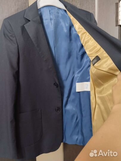 Пиджак на мальчика 9-10 лет