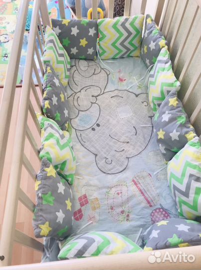 Бортики на кроватку