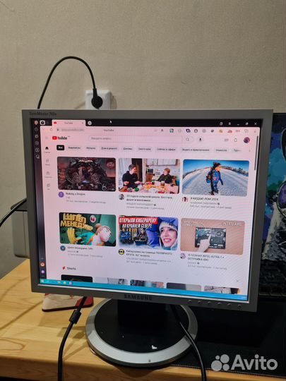 Монитор Samsung syncmaster 740n