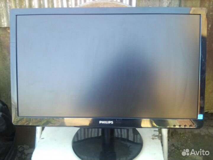 Монитор Philips