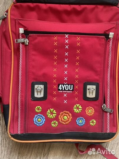 Ранец школьный для девочки красный 4you