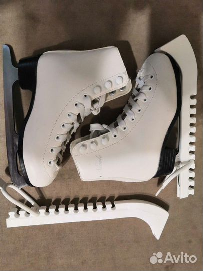 Коньки для фигурного катания