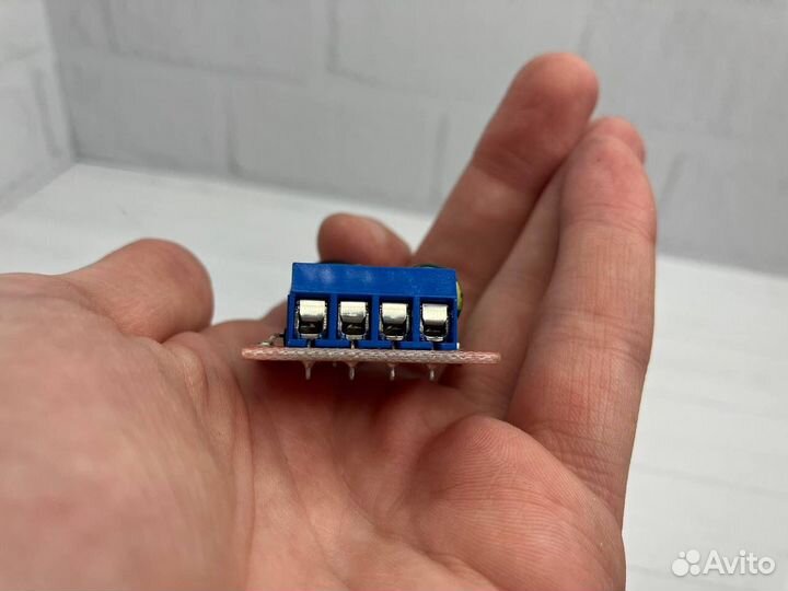 Регулятор напряжения 5-35в