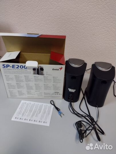 Колонки для компьютера Genius SP-E200