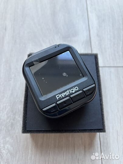 Prestigio Roadrunner 585