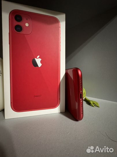 iPhone 11, 64 ГБ