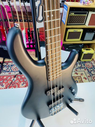 Бас гитара Cort Новая