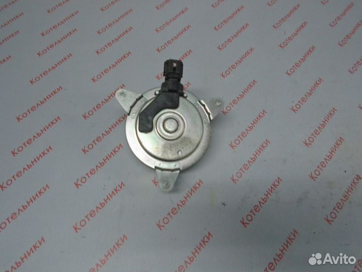 Nissan 21487-8H30A Моторчик вентилятора