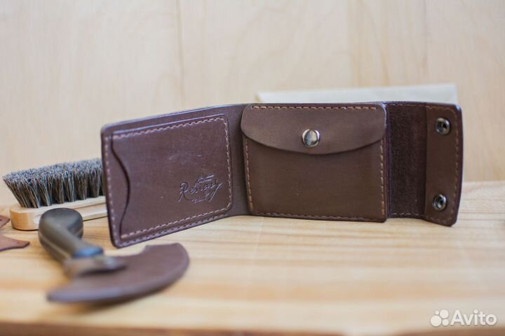 Компактный кошелек из натуральной кожи