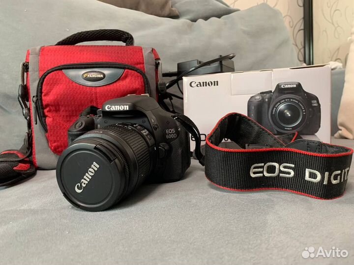 Фотоаппарат Canon EOS 600D Kit EF-S 18-55mm
