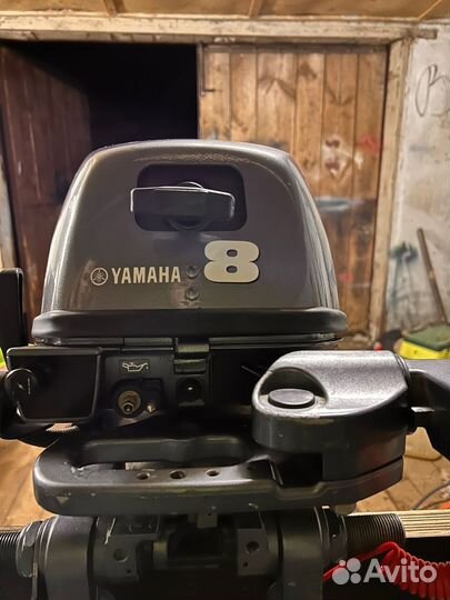 Yamaha 8