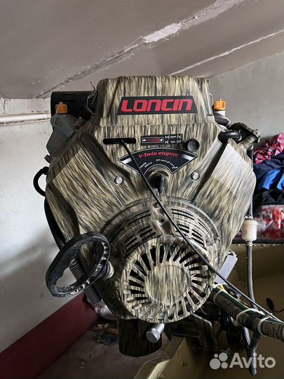 Продаю мотор болотоход 30 сил