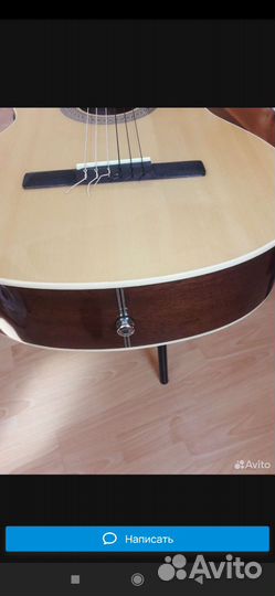 Гитара с подключением