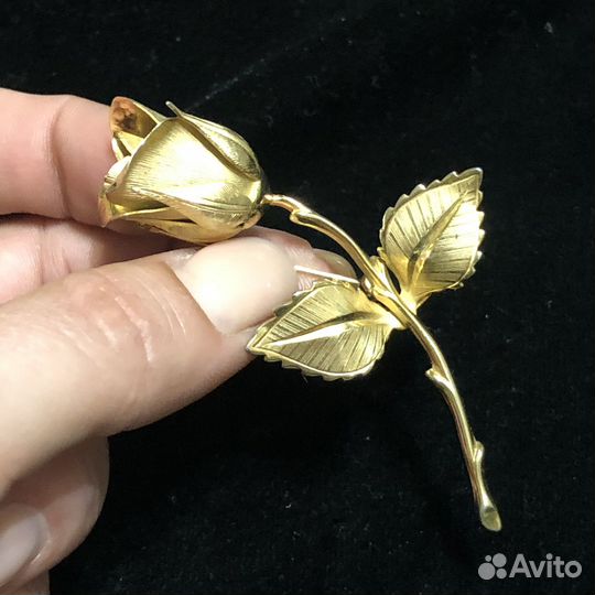 Винтажная брошь Giovanni Рождественская роза