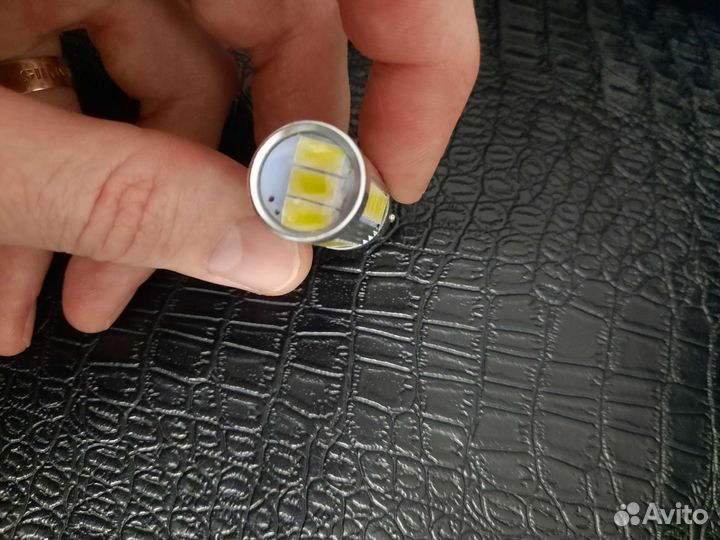 Диодные лампы, цена за пару