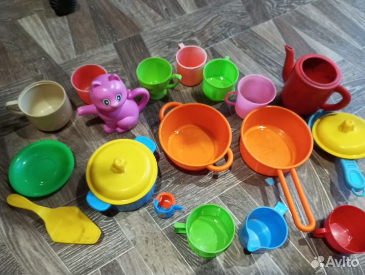 Набор детской посуды. Цена за всё. Даурская
