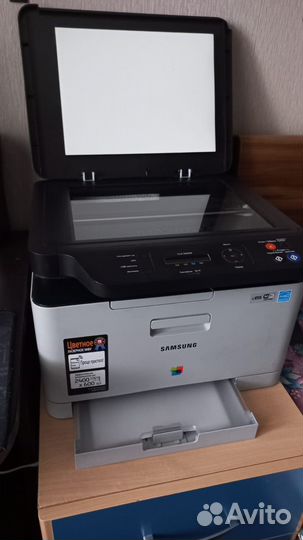 Мфу лазерный цветной samsung CLX-3305W