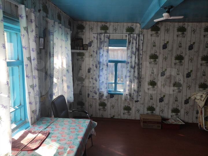 Дом 27,7 м² на участке 6,3 сот.