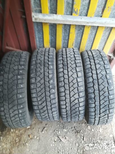 Viatti Brina Nordico V-522 175/70 R13 82T