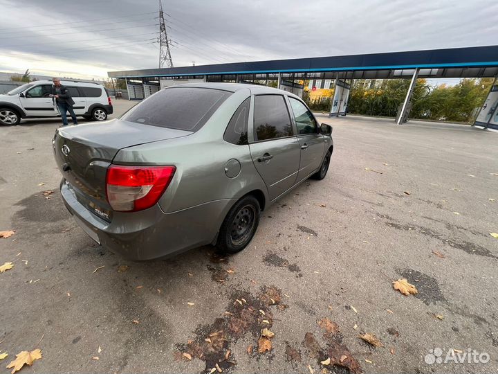 LADA Granta 1.6 МТ, 2013, 230 000 км