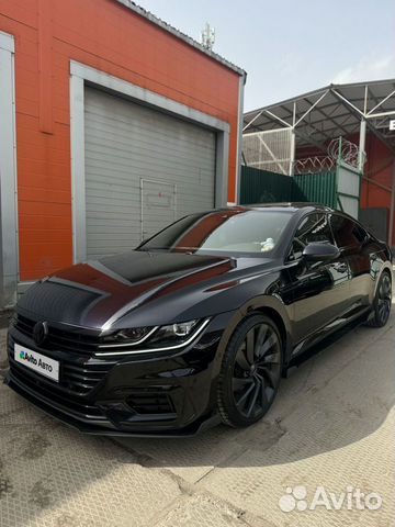 Volkswagen Arteon 2.0 AMT, 2018, 99 000 км с пробегом, цена 3550000 руб.