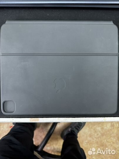 Apple magic keyboard iPad pro 12.9