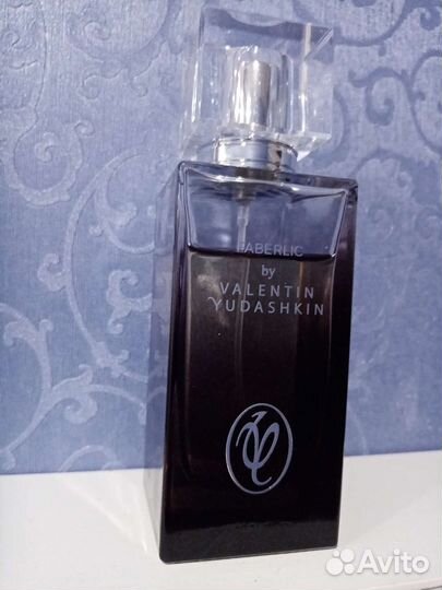 Мужская туалетная вода оригинал Валентин Юдашкин