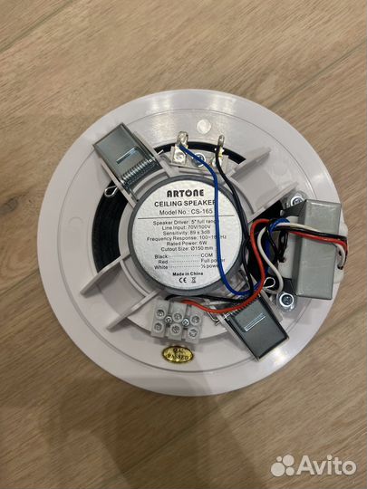 Встраиваемая колонка (водонепроницаемая)