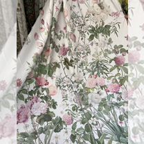 Ткань для штор Моррис Розы на белом фоне