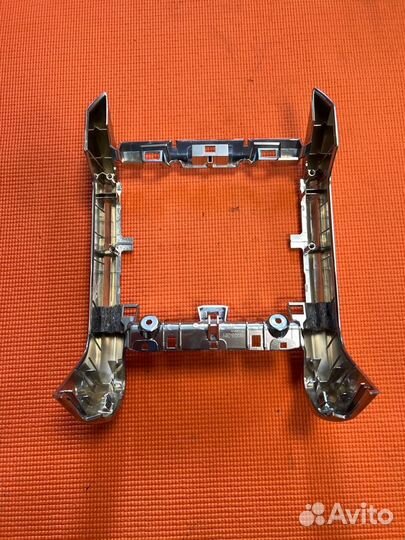 Накладка центральной консоли задняя Land Rover