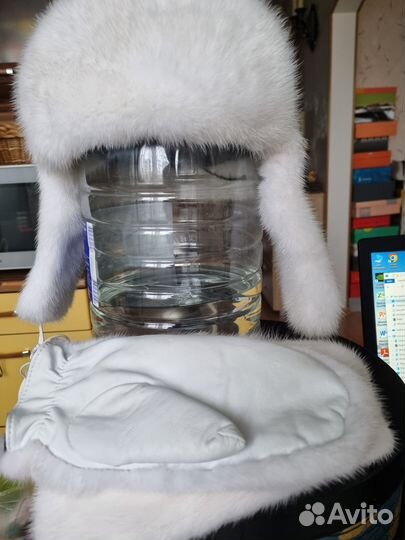 Шапка зимняя меховая женская норка и варежки