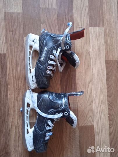 Хоккейные коньки бауэр детские