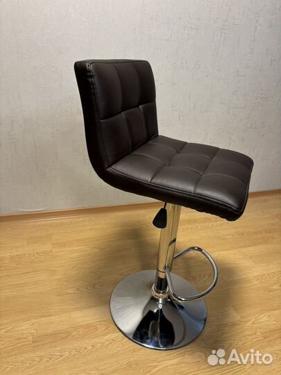 Барный стул