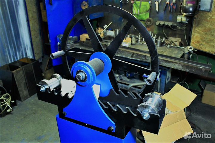 Трубогиб (трубогибочный станок, профилегиб)