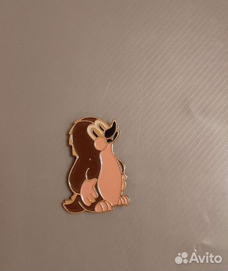 Значки,брошки СССР детские