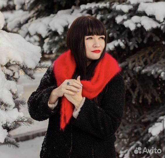 Платок бактус из пуха норки