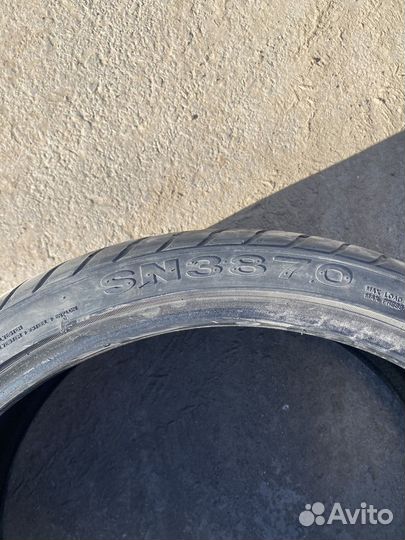 Sunny SN3870 235/35 R20